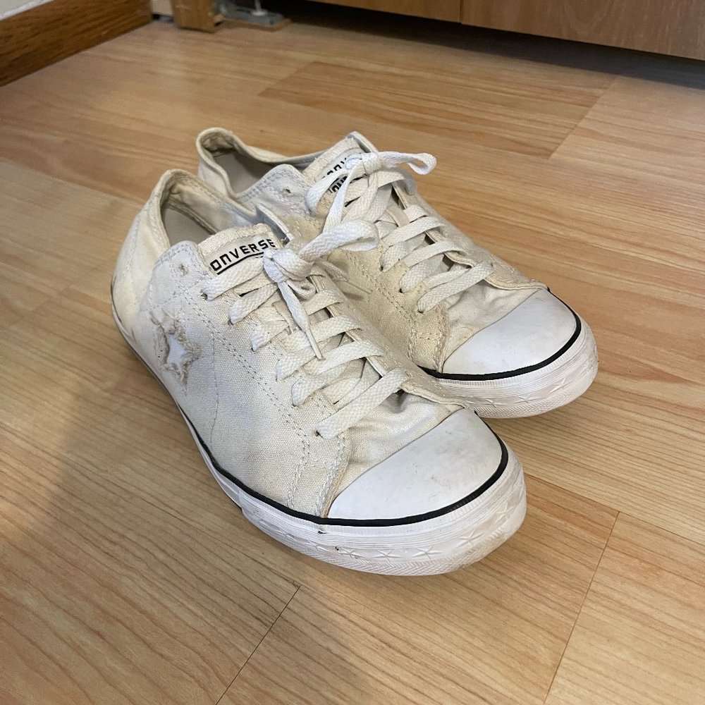 White Converse One Star